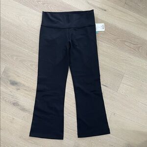 Lululemon Groove Pant 3 size 12 tall  Flared Leggings full on luon